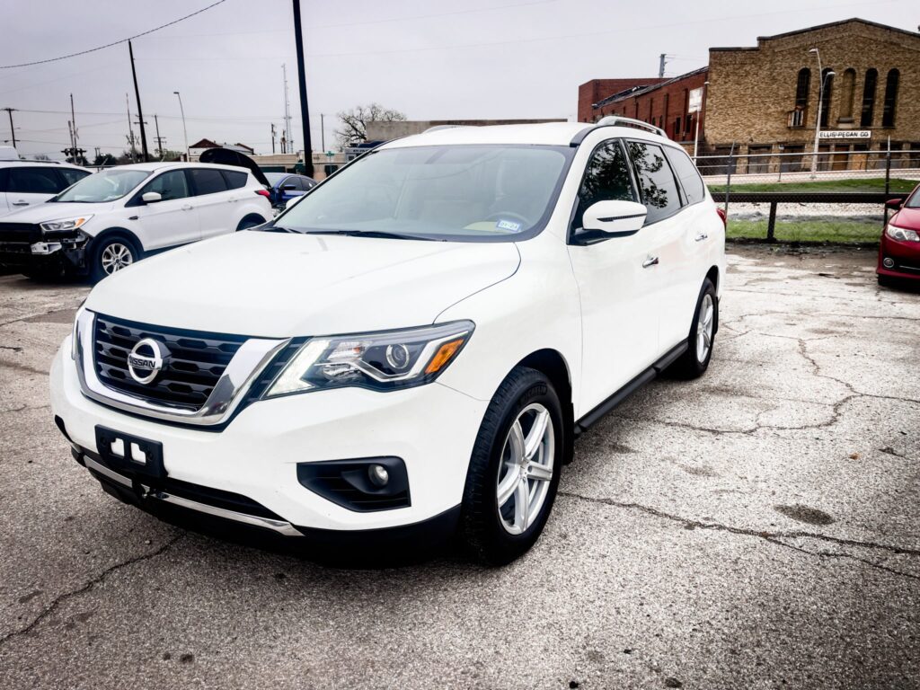 2020 Nissan Pathfinder